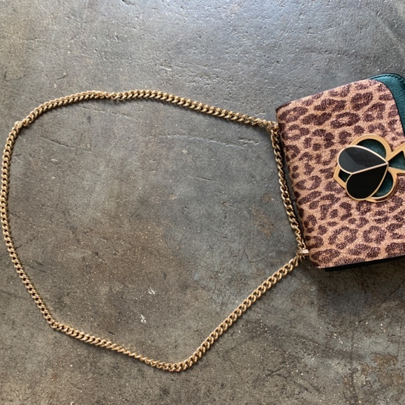 Kate Space Olive GLITTER Leopard Nicola Wicker Twistlock - Picture 9 of 10